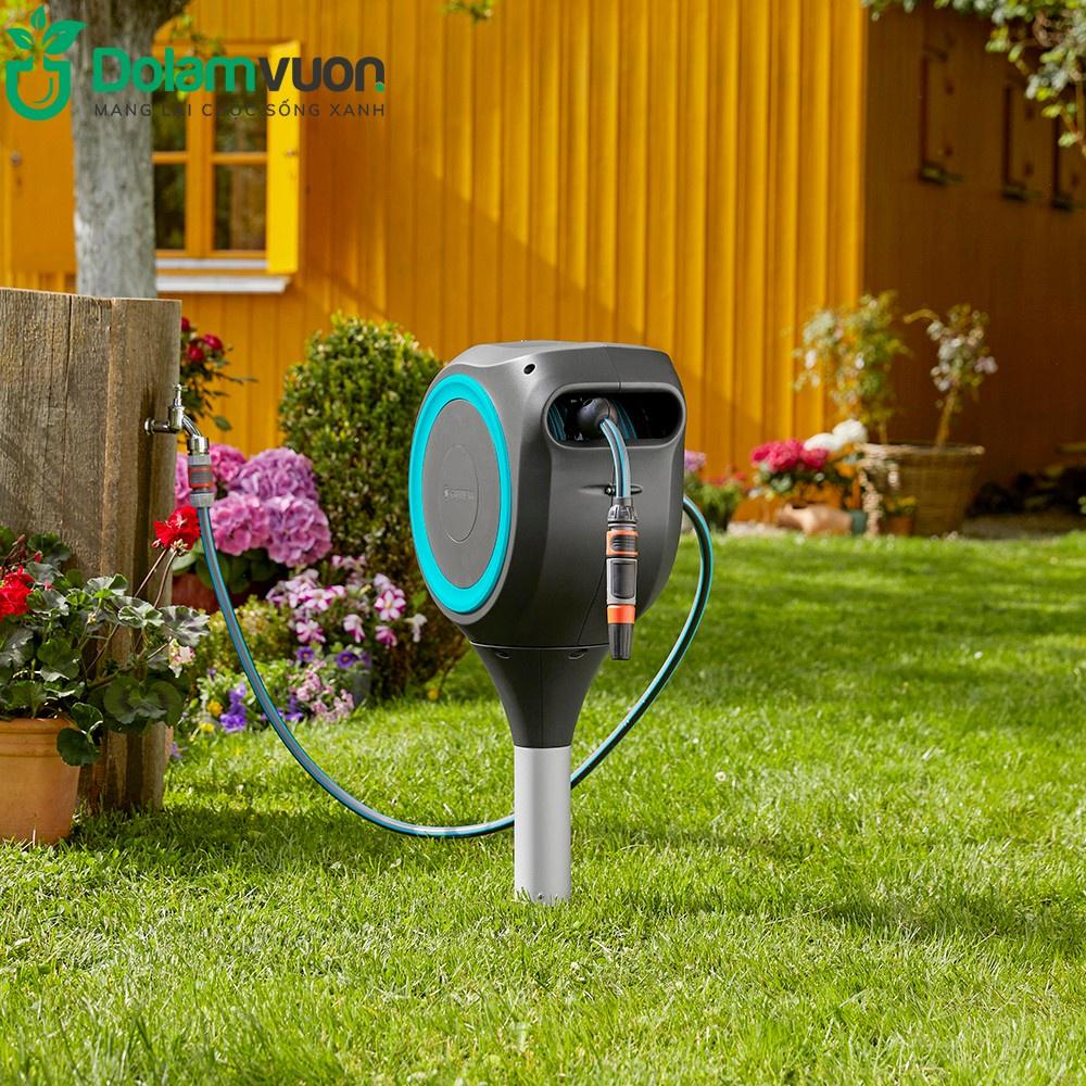 Bộ vòi tưới cắm đất 15 mét tự thu dây Gardena 18604-20