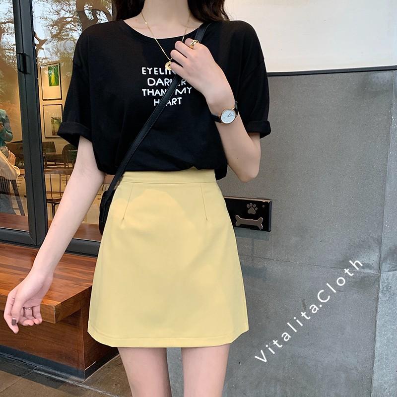 Quần giả váy chữ A có 2 túi chéo - mặt trước váy mặt sau quần màu Đen / Vàng