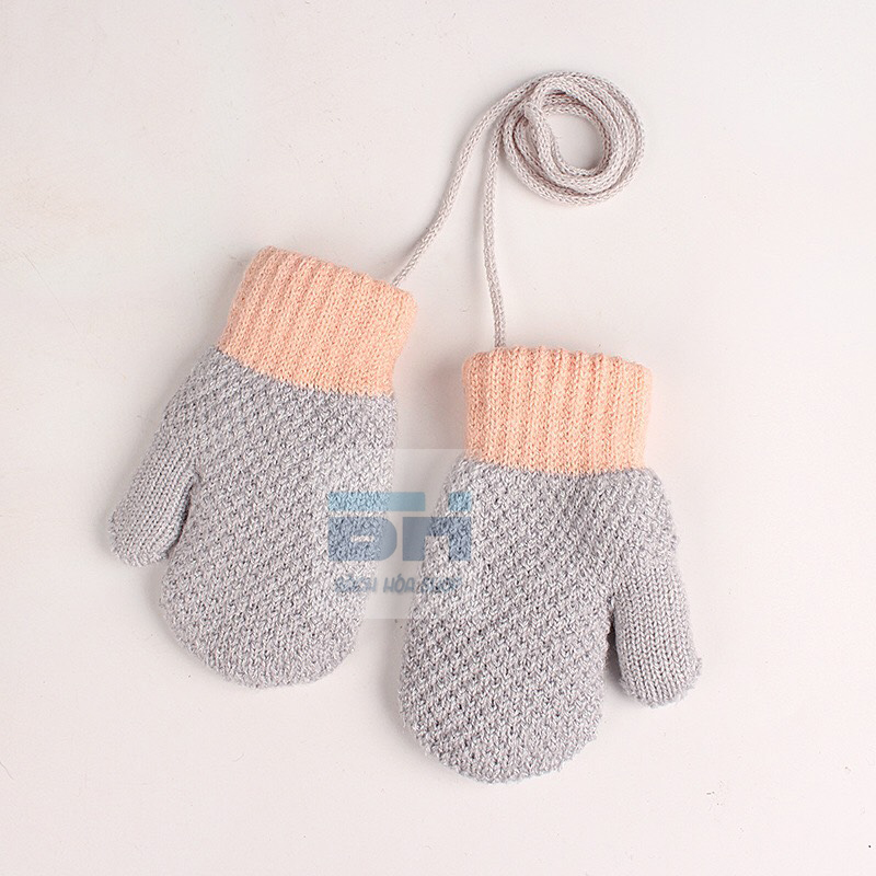 Gang tay len dệt kim BH Kids hình trái dứa dễ thương - BHS26