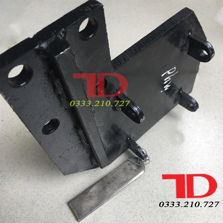 Chân giá block lạnh ô tô THACO 6 đến 8 tấn bên phụ