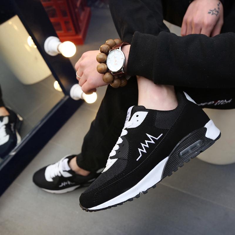 Giày sneaker thoải mái cho cặp đôi