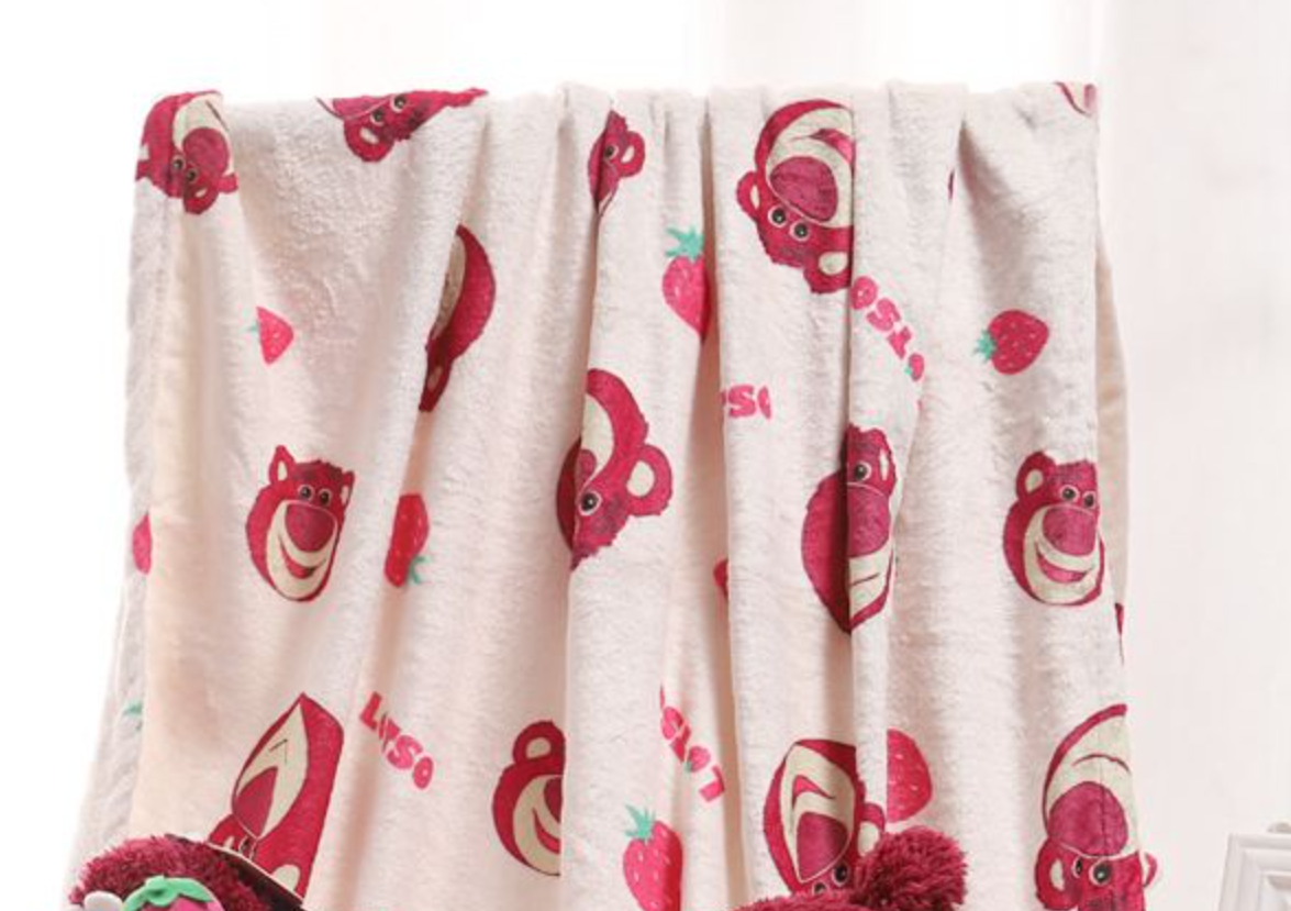Chăn Tuyết Nhung Mềm Mại Ấm Áp Mền In Họa Tiết Hoạt Hình Gấu Dâu Losto GM87-Menle-Losto-2m