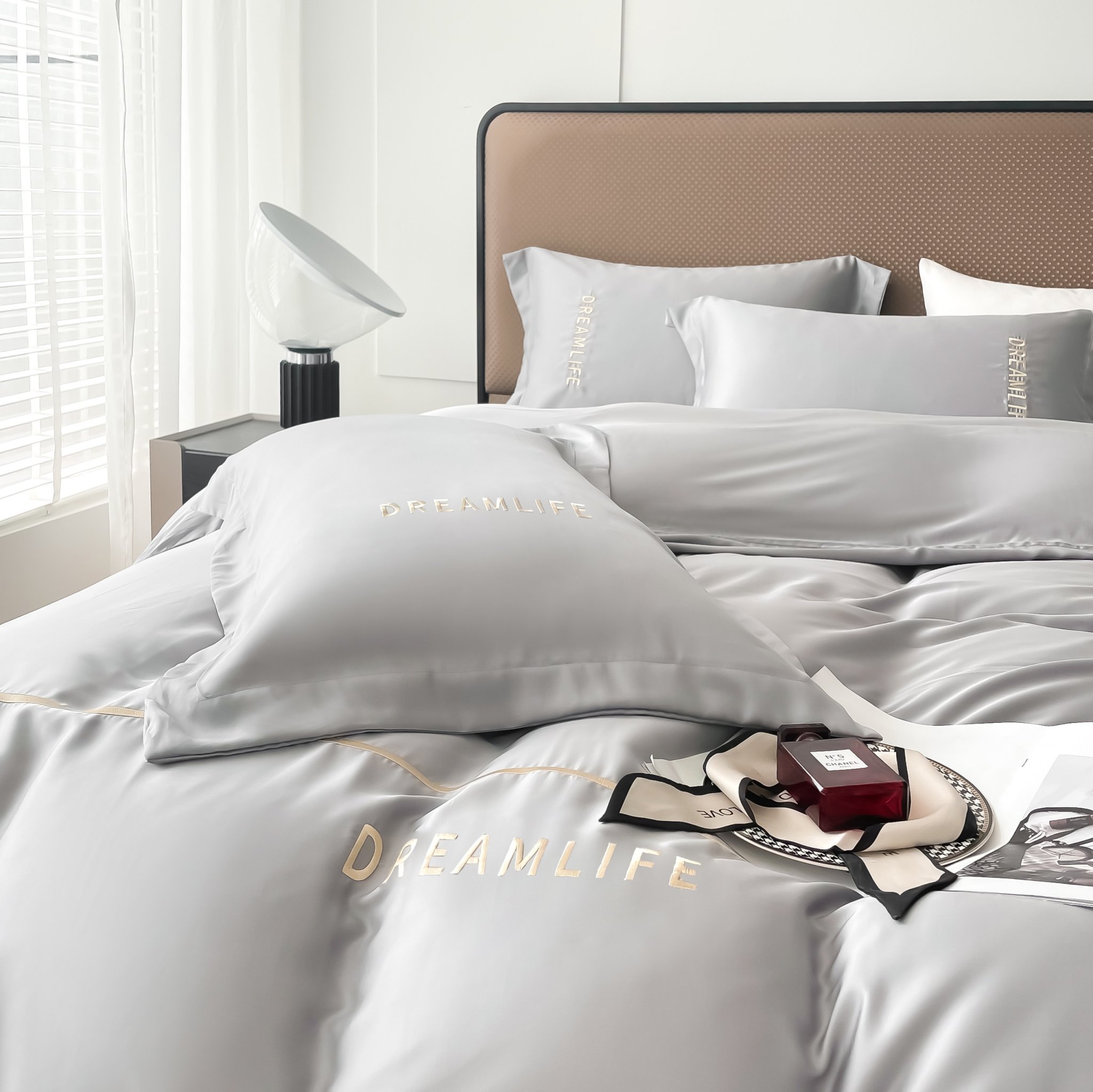Bộ Chăn Ga Drap Giường Tencel 60s Bộ Chăn Ga Gối Đệm 5 Món Chăn Chần Bông Lụa Nhà Hin Home Bedding