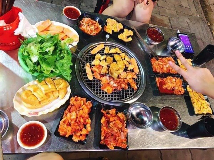 Bếp nướng than hoa, bếp nướng lắp âm bàn hút khói âm BBQ Hàn Quốc