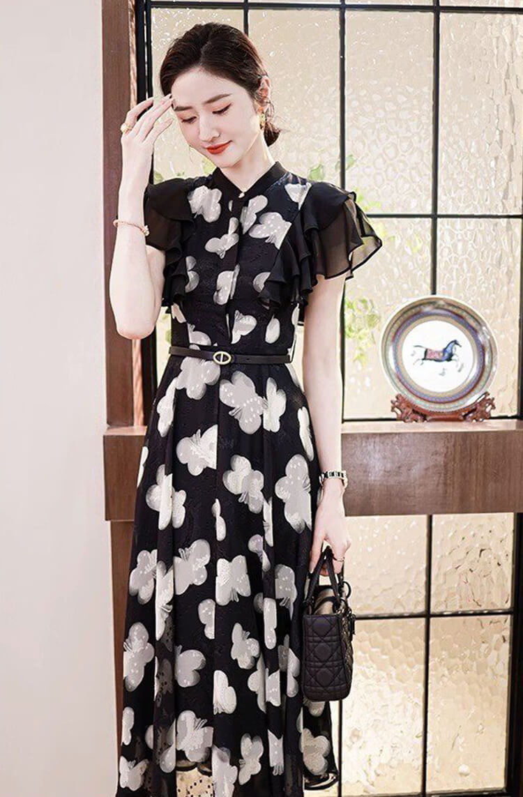 Đầm bướm tay cánh tiên kèm nịt