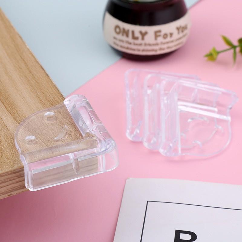 Bộ 4 Miếng Dụng Cụ Silicone Chặn Và Bịt Góc Bàn Tủ Cửa Bảo Vệ Bé 88258