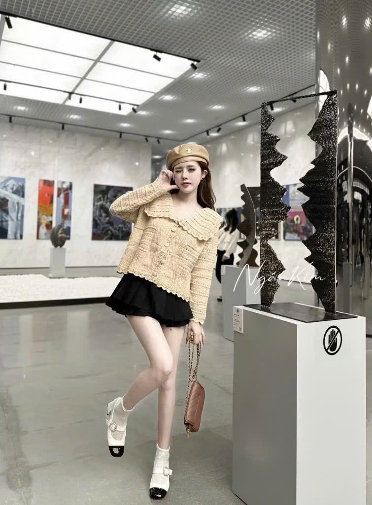 Áo khoác len kiểu dệt kim cổ bẻ tiểu thư