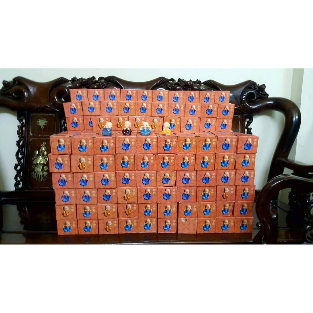Tượng sứ Phật 4 KHÔNG hàng chuẩn nét,k lem màu.