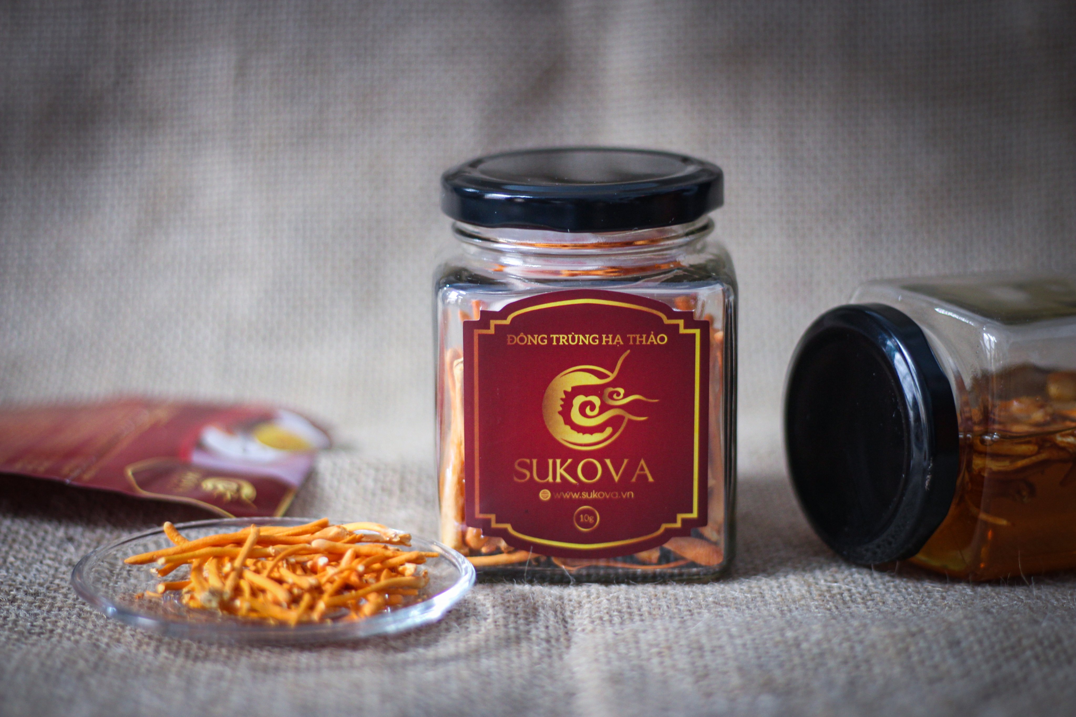 Đông trùng hạ thảo sấy khô SUKOVA hộp 20G hỗ trợ điều trị các bệnh tim mạch