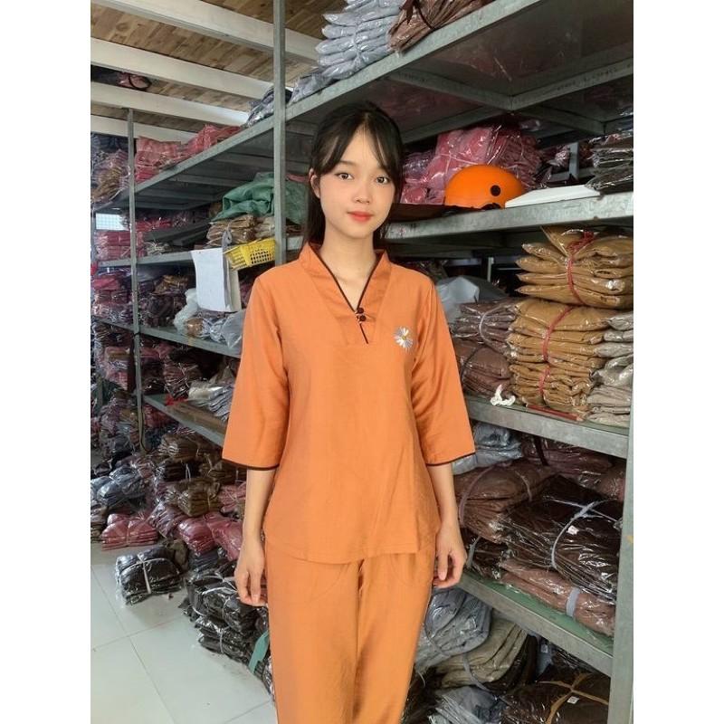Pháp Phục Phật Tử Mẫu Hoa Cúc