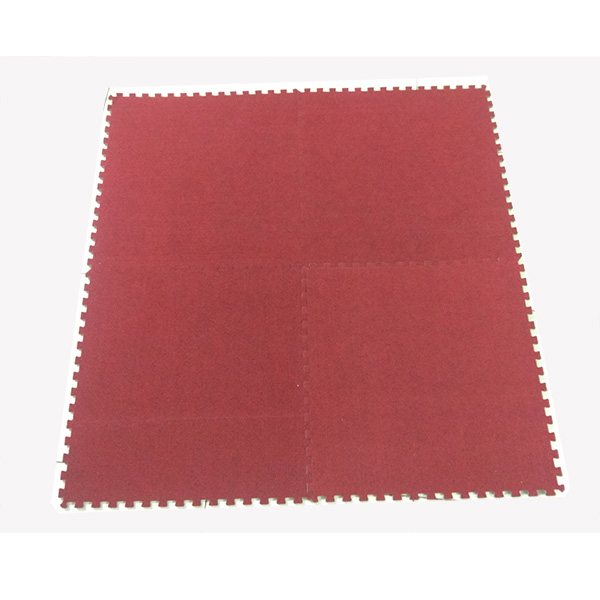 Combo 4 tấm xốp ghép, mặt là thảm nỉ, màu đỏ, các kích cỡ cho khách mua lựa chọn