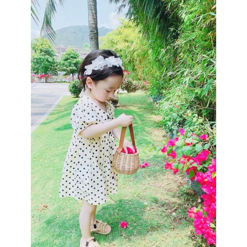 Đầm chấm bi be cổ V cho mẹ và bé siêu iu