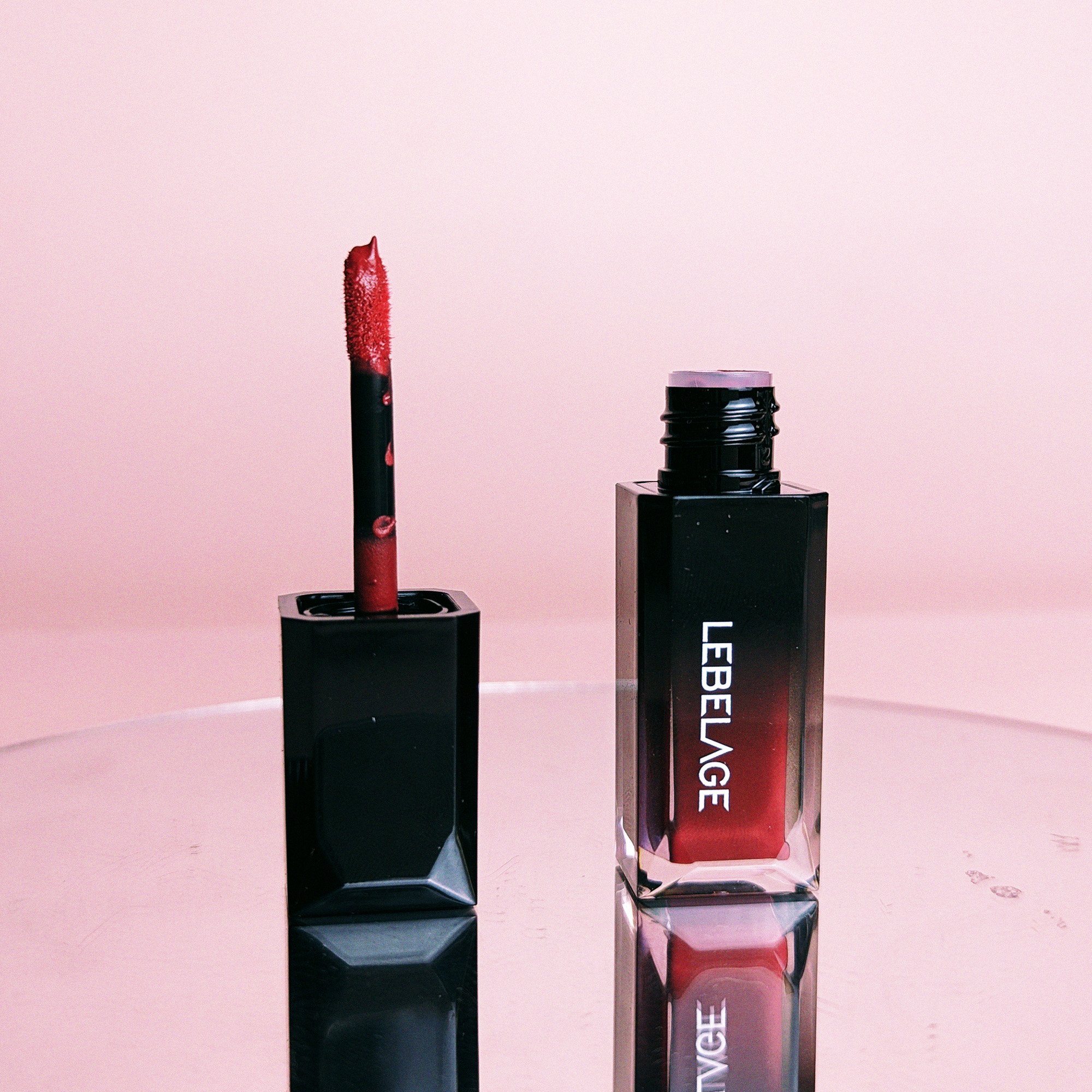 Son Tint Bóng Lebelage Deep Kiss Fixing Lip Tint 1.4g