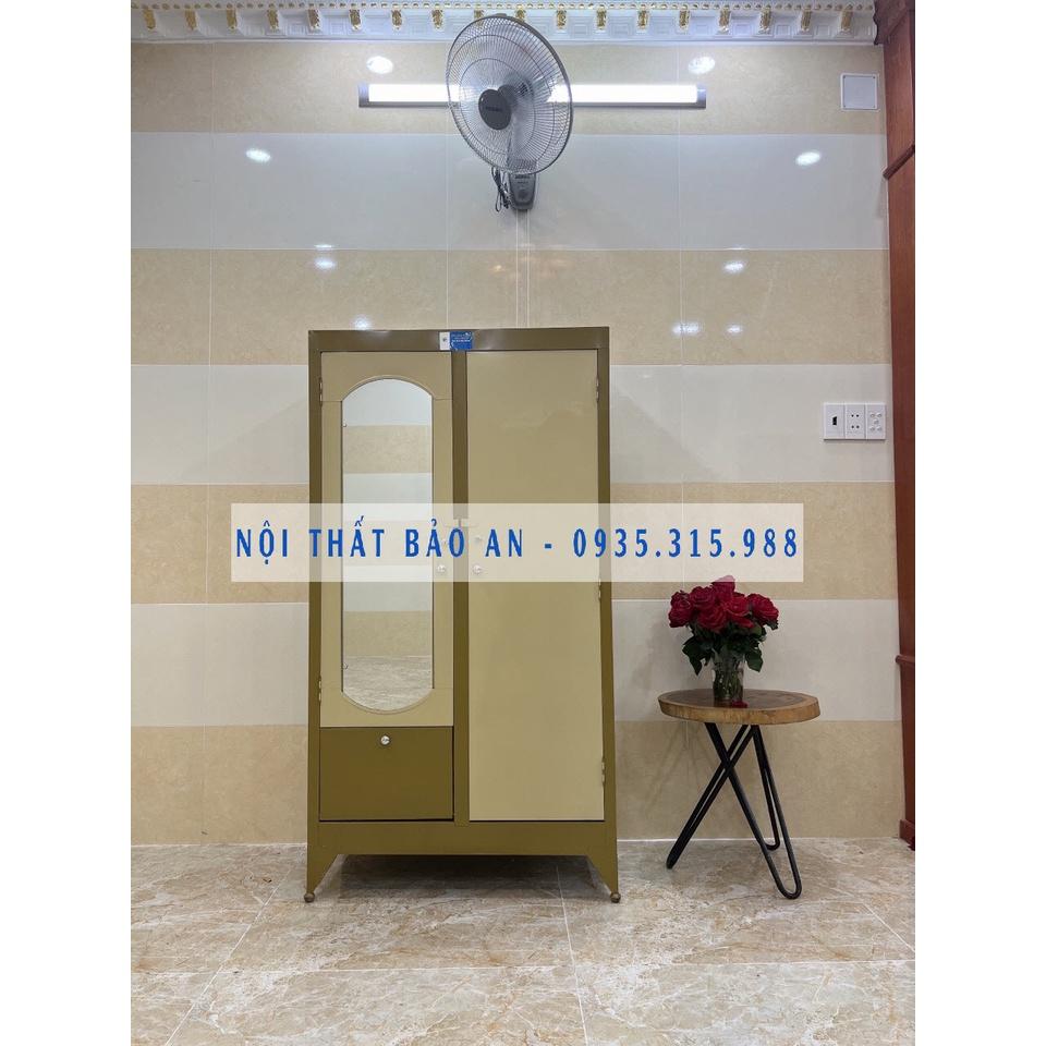 Tủ sắt đựng quần áo 1m6 - XANH