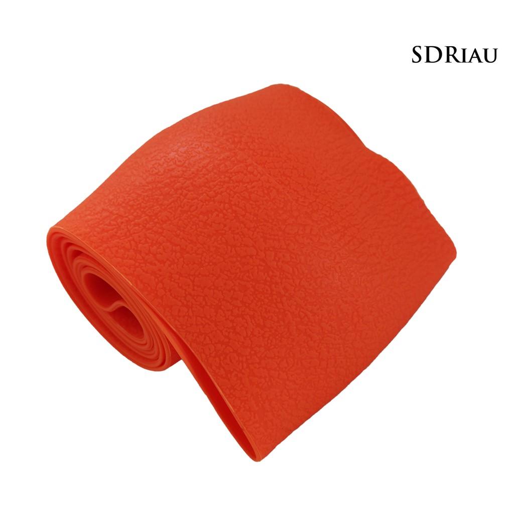 Vỏ Bọc Vô Lăng Xe Hơi Màu Trơn Làm Từ Silicon Chống Trượt Tiện Dụng
