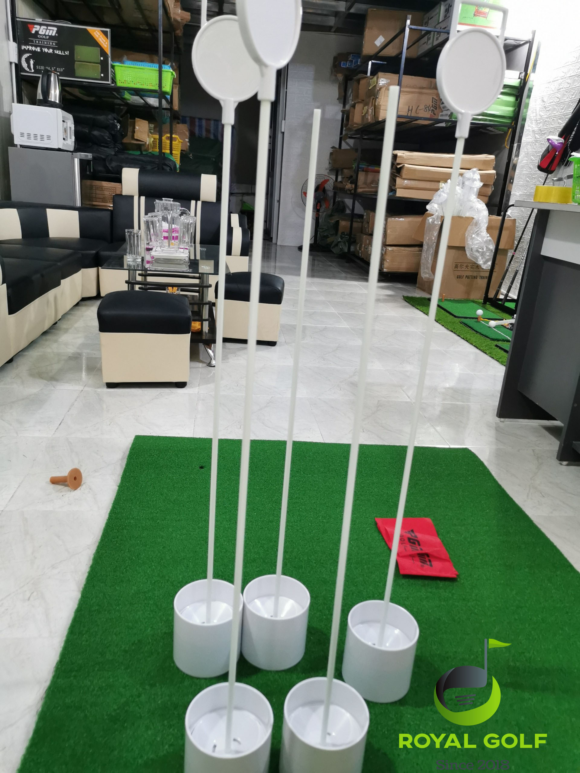 Combo lỗ Golf và cột cờ nhựa