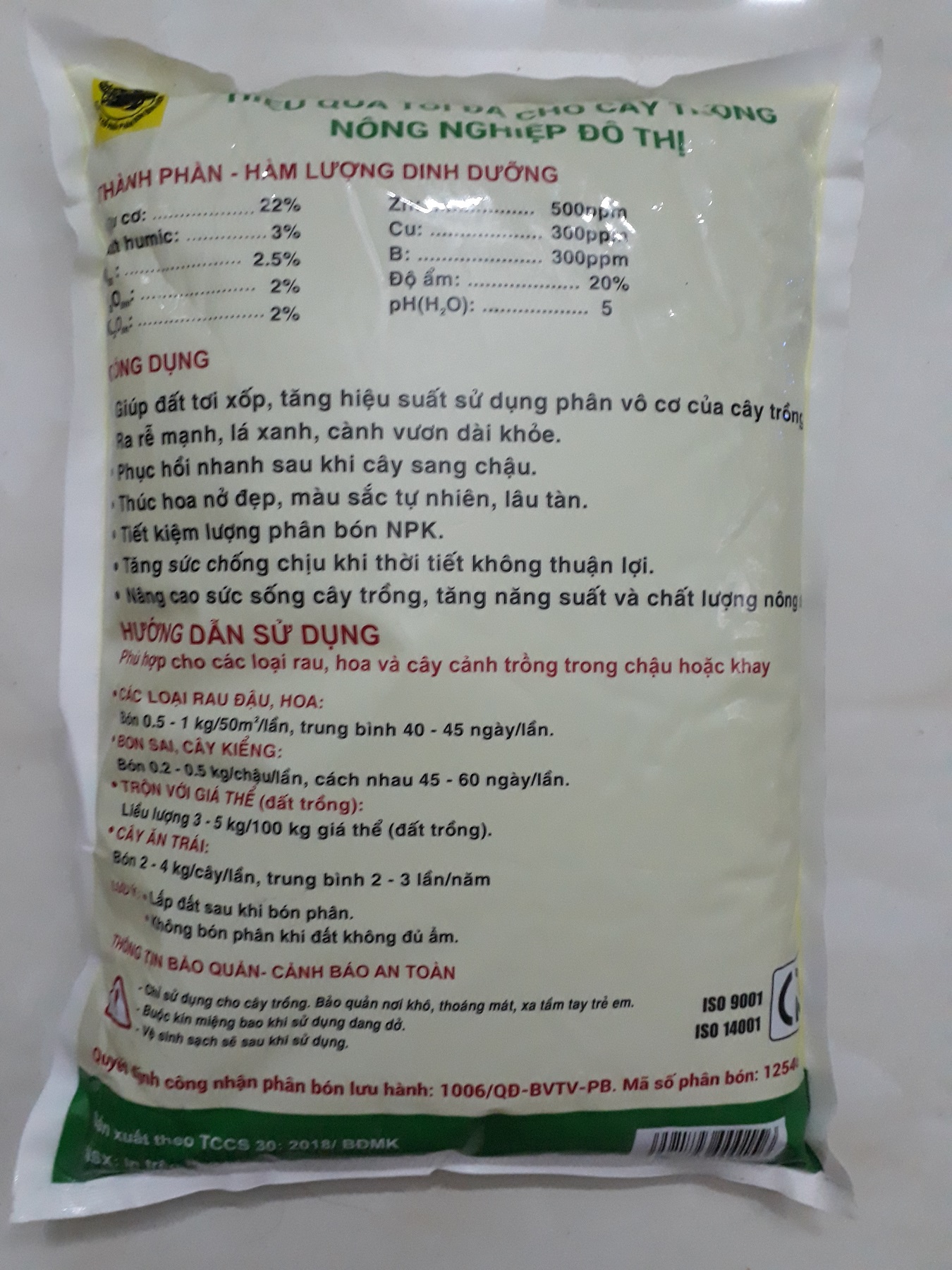 Phân bón đầu trâu hữu cơ sinh học BIO.GREEN + F.HUMIC giúp HẠ CHUA MẶN - RA RỄ NHANH gói 2KG