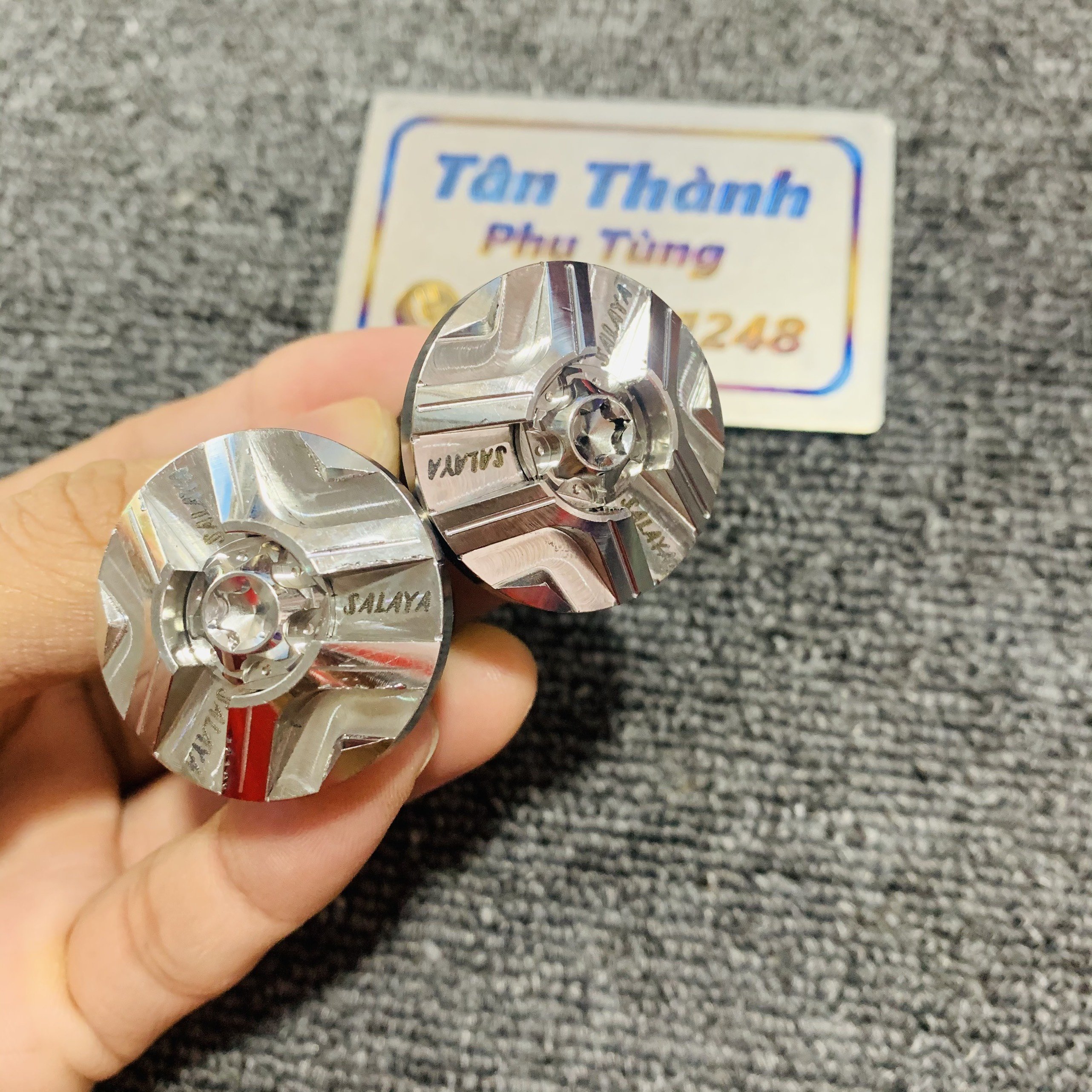 Gù Inox mẫu mới  dành cho các loại xe