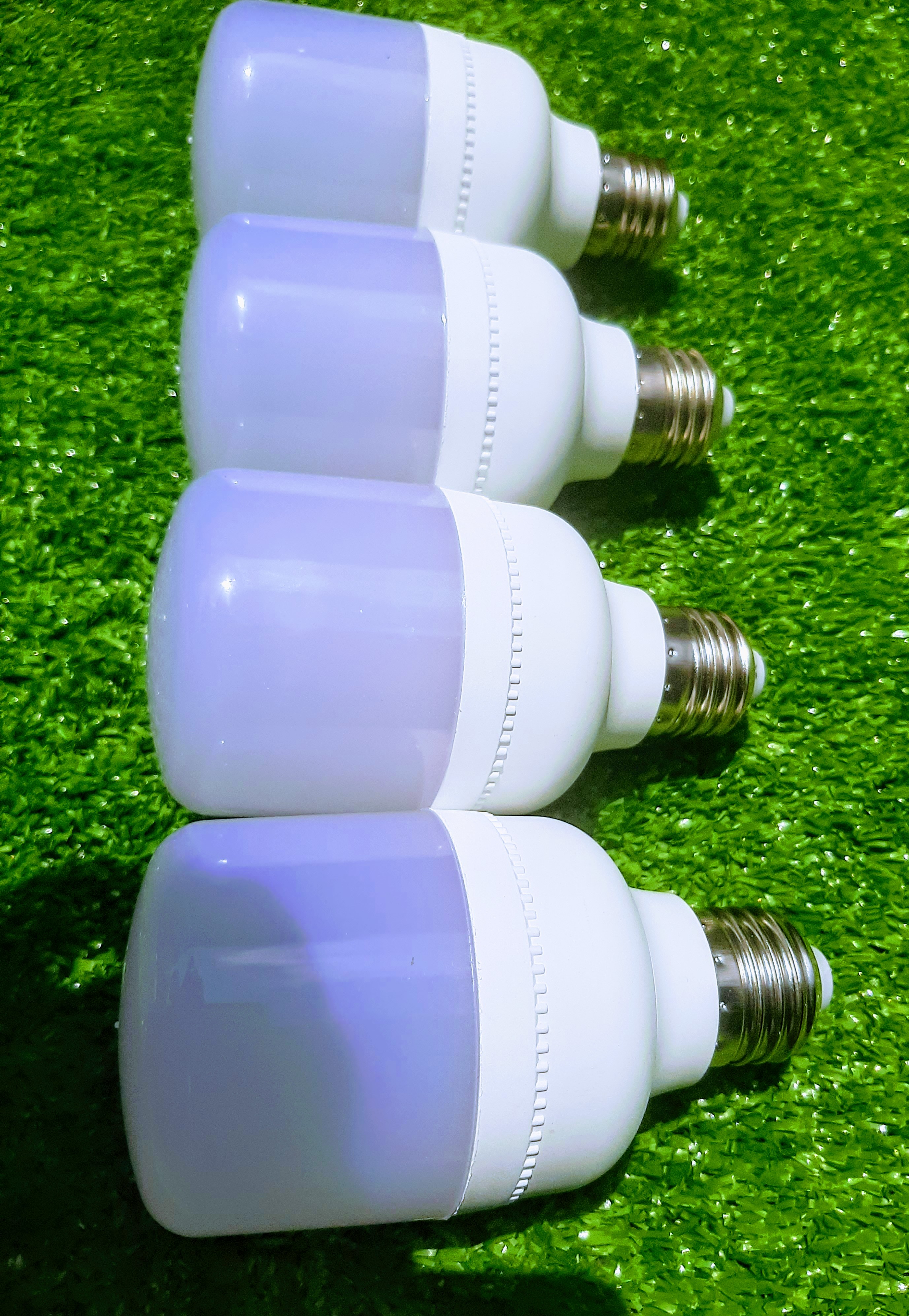 Combo 4 Bóng Đèn Led Buld Trụ 10W Chuôi Xoáy Tiết Kiệm Điện, Ánh Sáng Trắng 6500K Siêu Sáng.