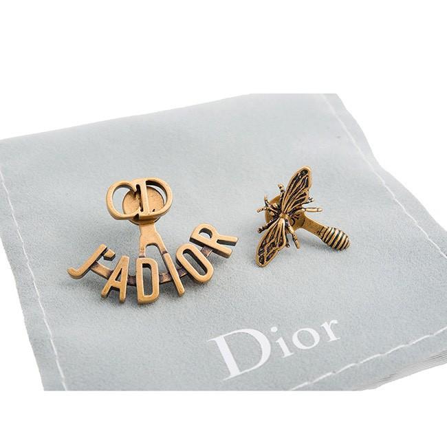 6 đôi khuyên tai ngọc trai Dior auth chính hãng đang gây sốt