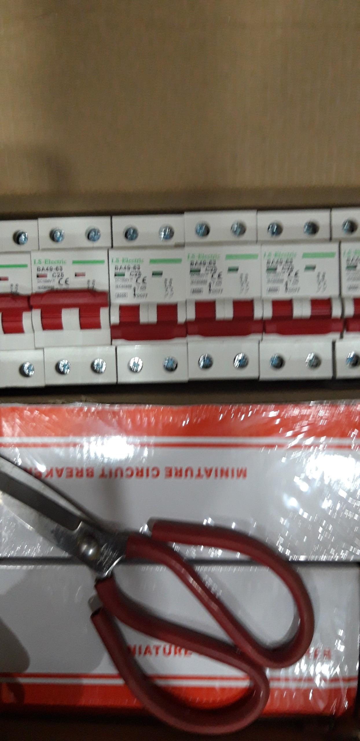 Bộ ngắt mạch DC 1000V 2P 25A LS-Electric cb dc aptopmat 1 chiều