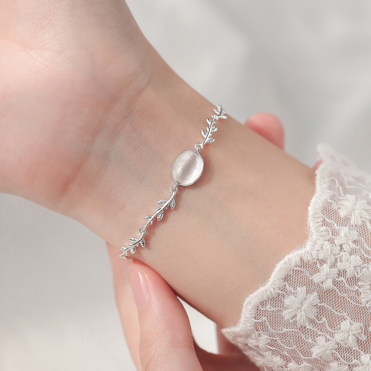 Hình ảnh Lắc Tay Bạc Nữ Gắn Đá, Vòng Tay Bạc Nữ Nhành Lá Gắn Đá Mặt Trăng Moonstone Huyền Bí - LT2770 - Bảo Ngọc Jewelry