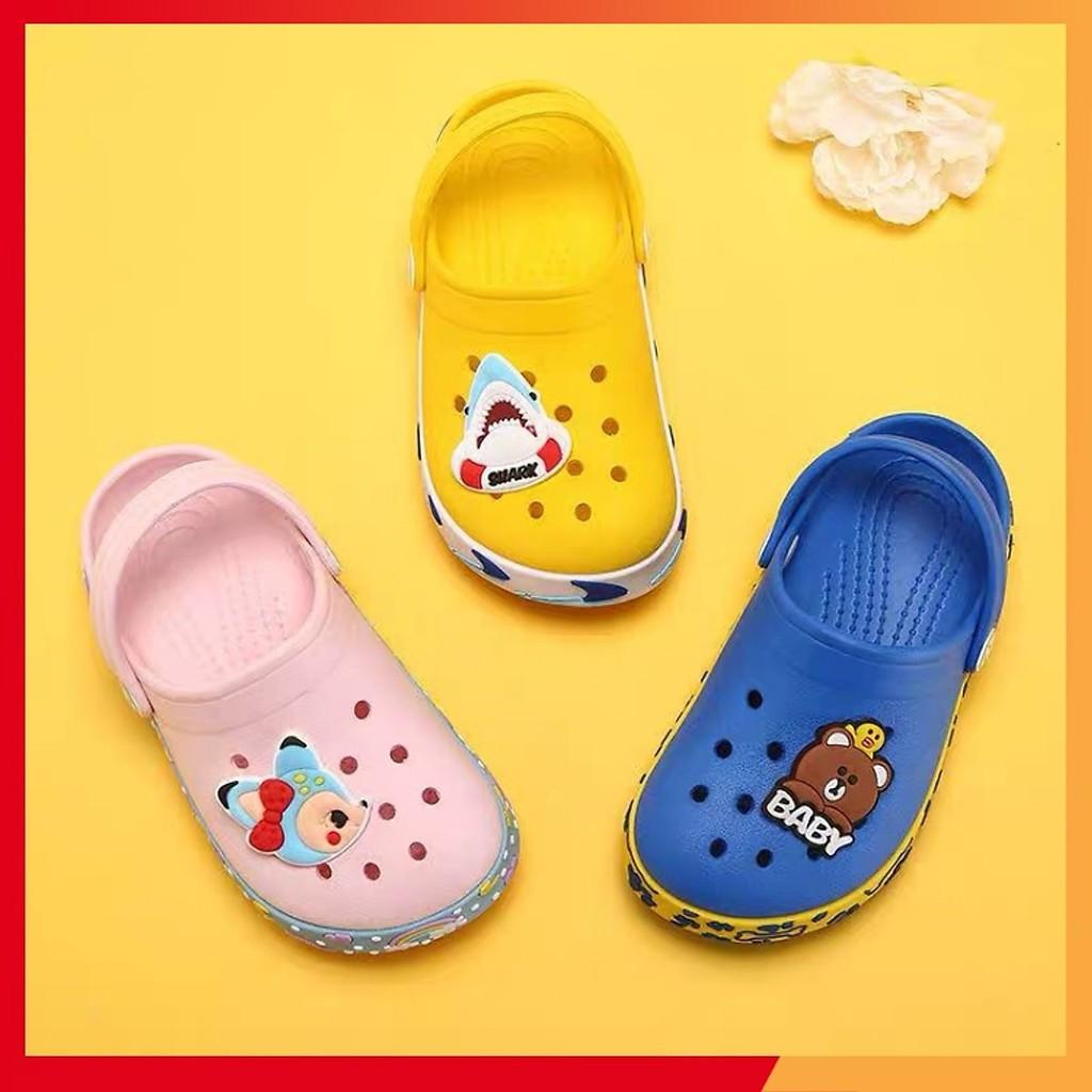 Dép sục cho bé tặng kèm 2 stickers