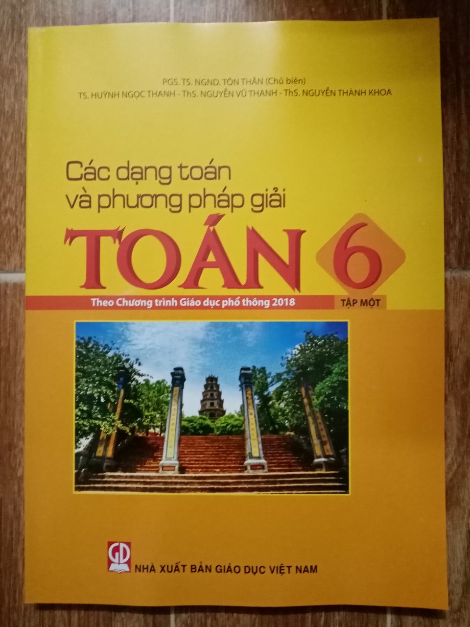 Các dạng toán và phương pháp giải toán 6 tập 1