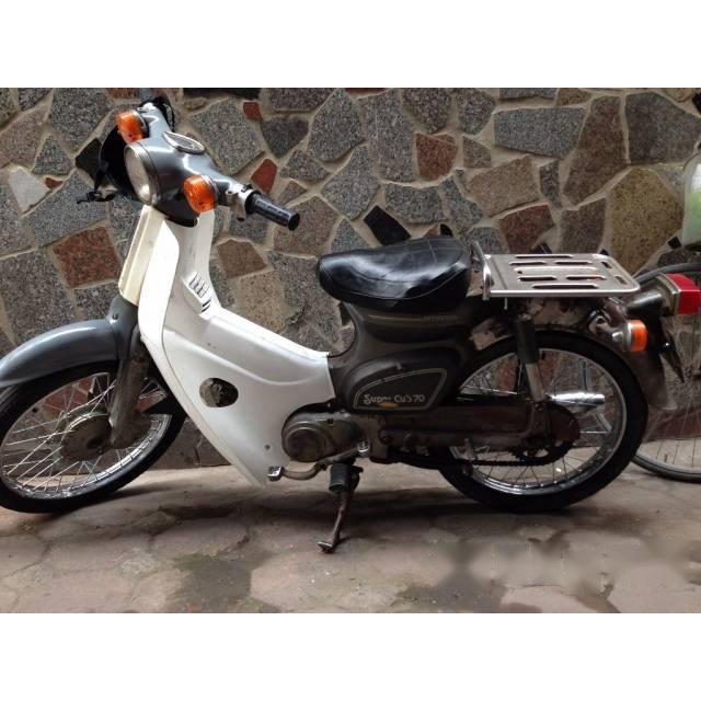 - chụp đèn xi nhan cho xe Cub 81/70 - A1998