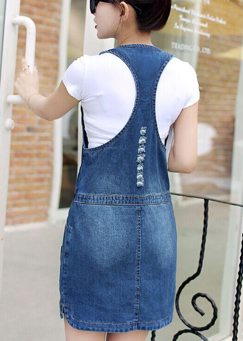 Đầm Yếm Jean Nữ Wash Cào Xẻ Lai Thêu Logo