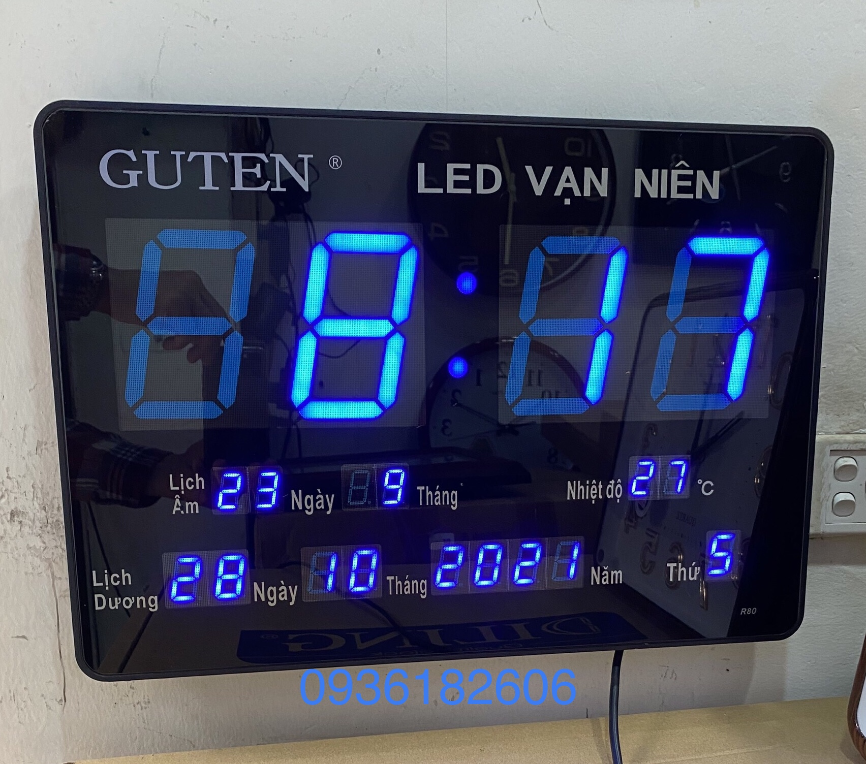 ĐỒNG HỒ LED VẠN NIÊN SỐ TO