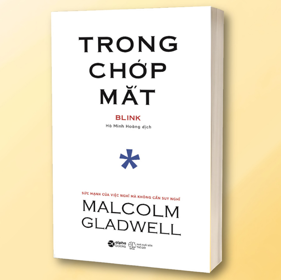 Trong Chớp Mắt