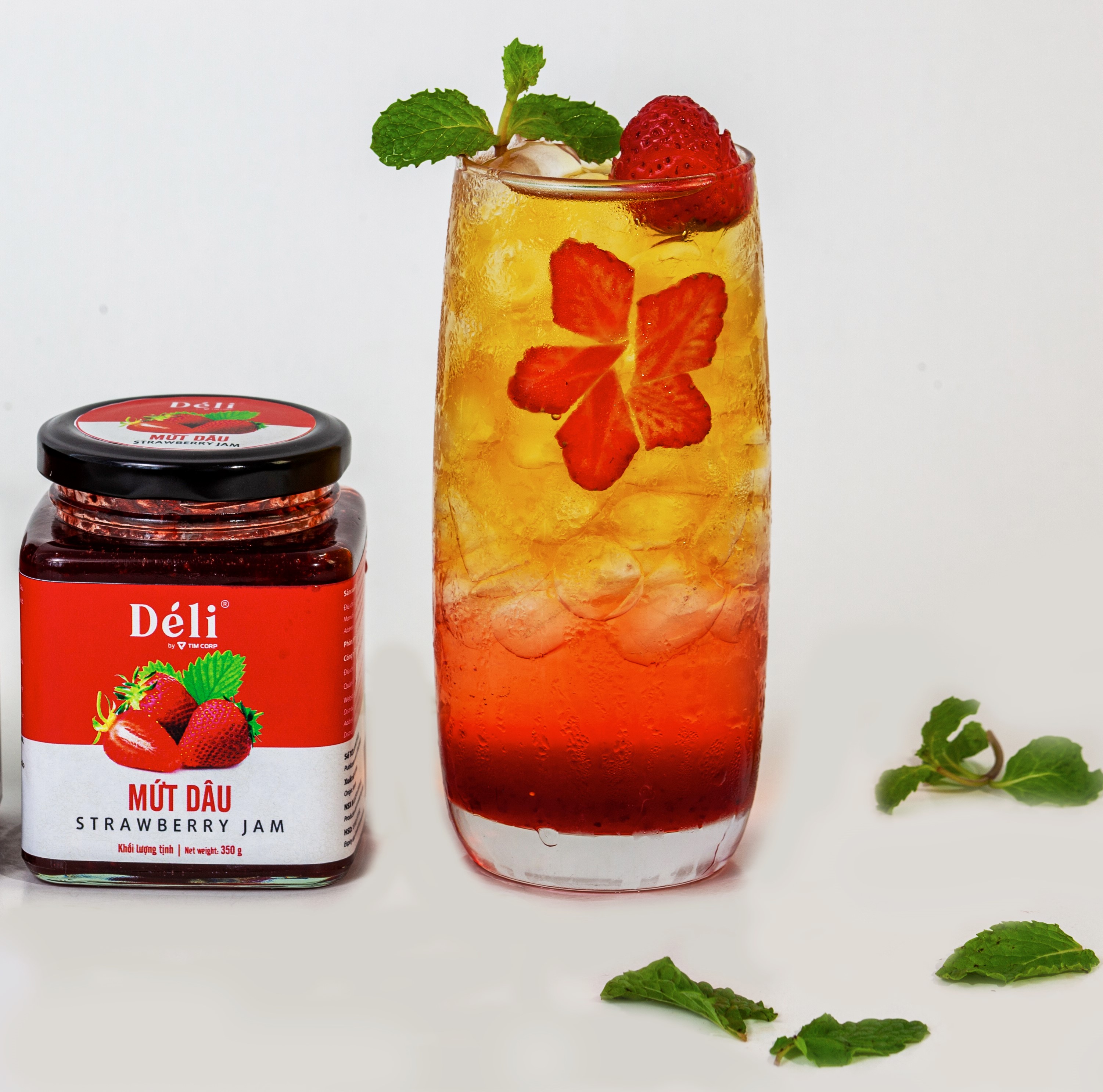 Mứt dâu Déli 350gr HSD: 18 tháng, nguyên liệu pha chế trà trái cây, soda,..