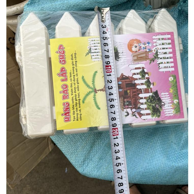 Bộ Hàng Rào Loại Nhỏ Lắp Ghép Trang Trí Sân Vườn - Bao Gồm 6 Tấm Cao 12cm Dài 180cm