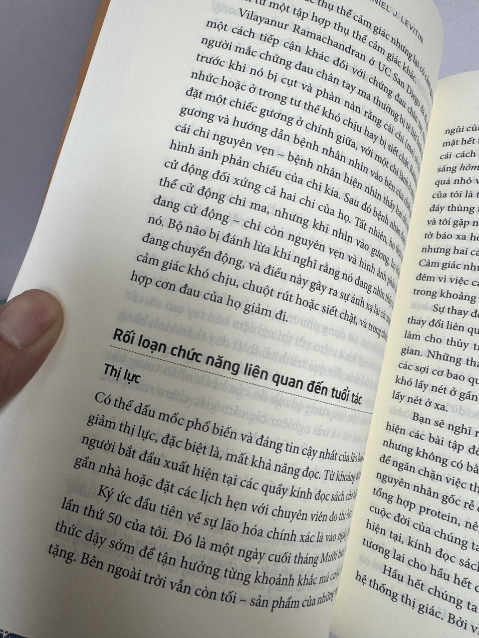 (New York Times Best Seller) TUỔI GIÀ RỰC RỠ – Daniel J. Levitin – Linh Đan dịch – Nhã Nam