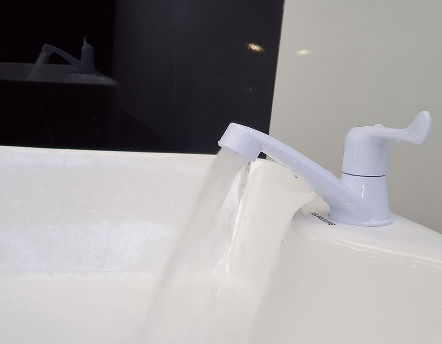Vòi lavabo lạnh cao nhựa ABS trắng Eurolife EL-LA04