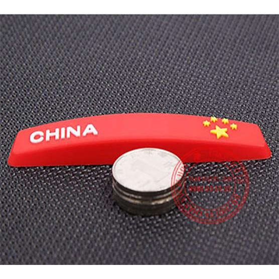 Bộ 04 miếng nhựa dán chống trầy cánh cửa ô tô