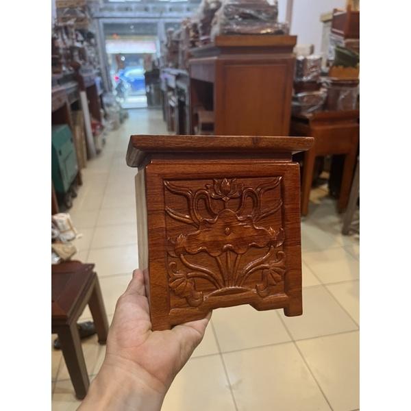 Đôn vuông đục sen, đôn kê tượng
