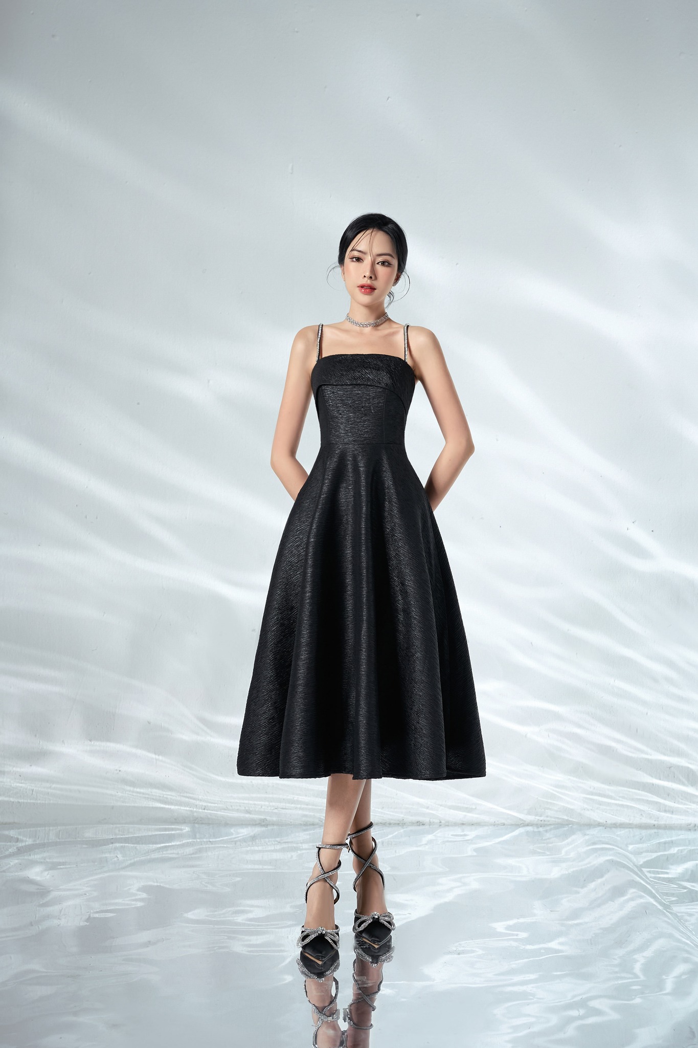 OLV - Đầm Pearl Glitter Dress