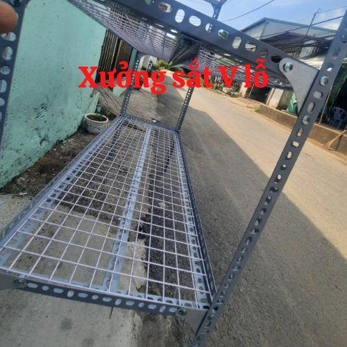 kệ sắt vỉ 3 tầng (khổ R40cm x Dài 100cm x Cao 60-80-100-120cm) kệ sắt v lỗ đa năng.kệ sắt v lỗ dạng vỉ