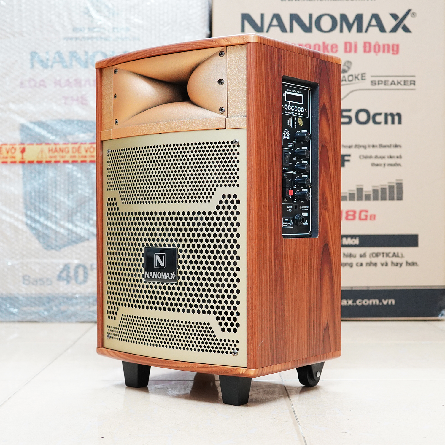 Loa Kéo Karaoke Mini Nanomax S-10B Bass 2.5 Tấc 25cm Công Suất 200W Có Đọc USB Thẻ Nhớ Hàng Chính Hãng