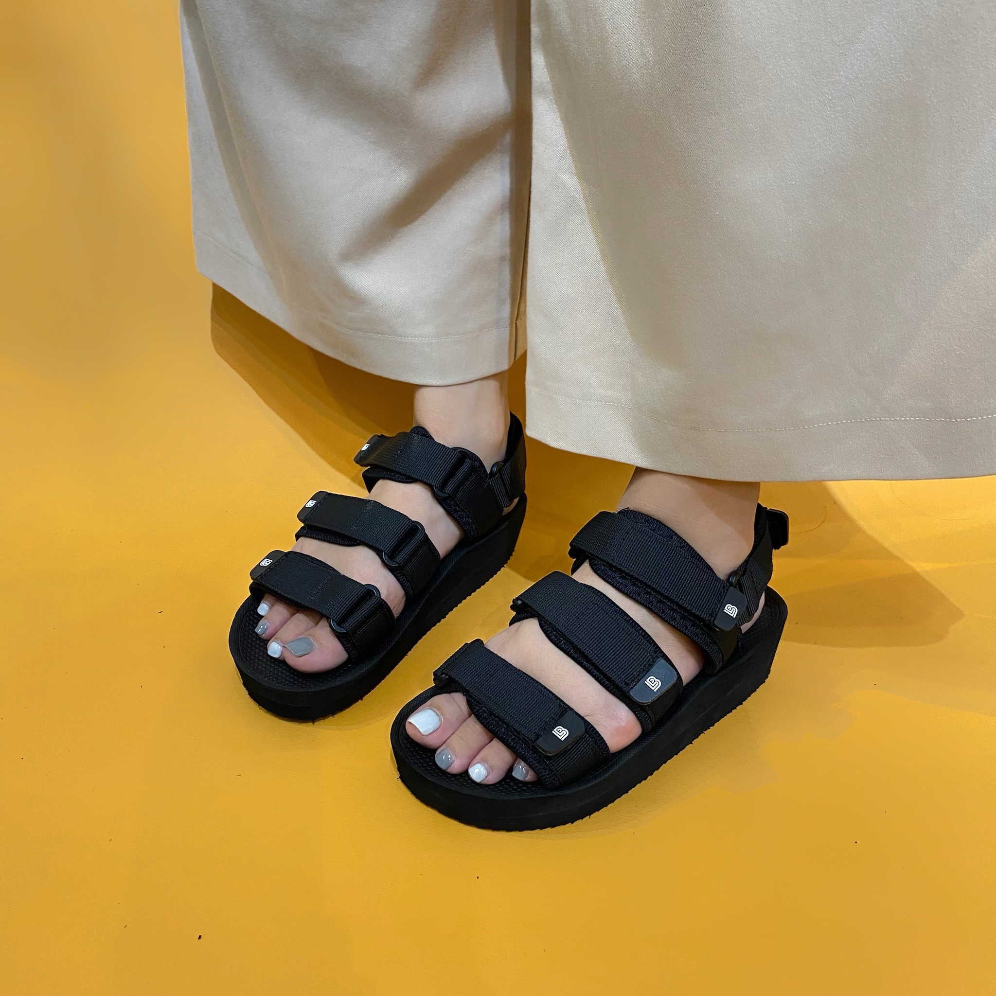 Giày Sandal Nữ The Bily 04W 3 Quai Ngang - Màu Đen BL04WD 