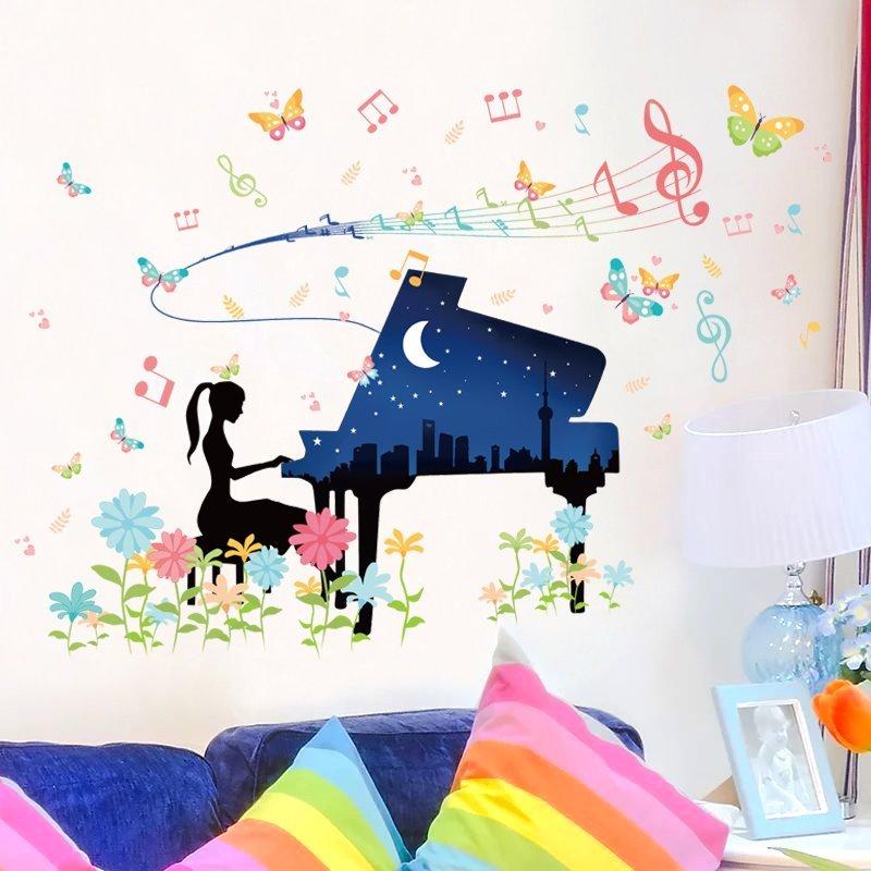 DECAL DÁN TƯỜNG HOA HỒNG PHẤN VÀ CÔ GÁI ĐÁNH ĐÀN