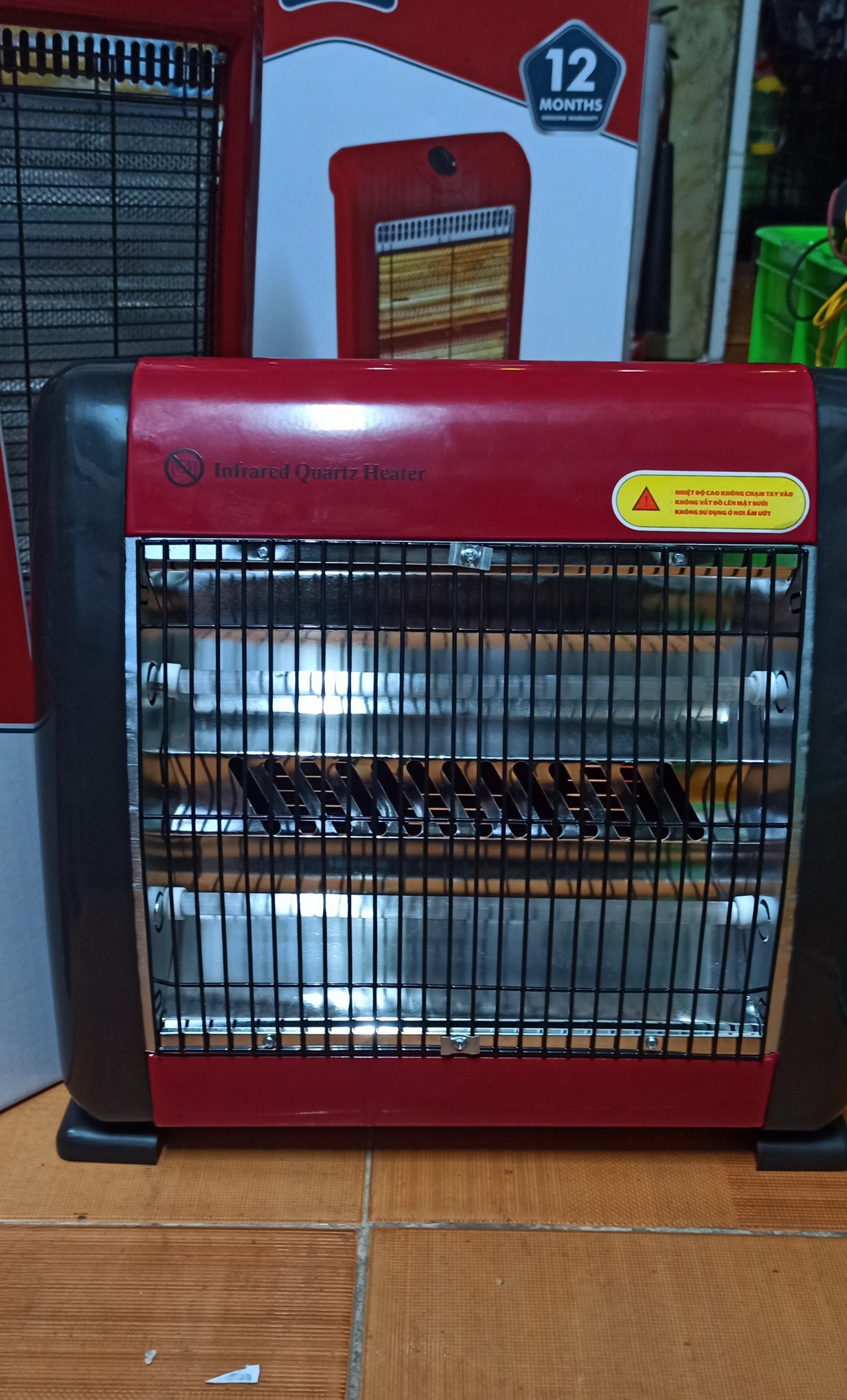 Sưởi Điện Hồng Ngoại SH 7013 - Đen Đỏ
