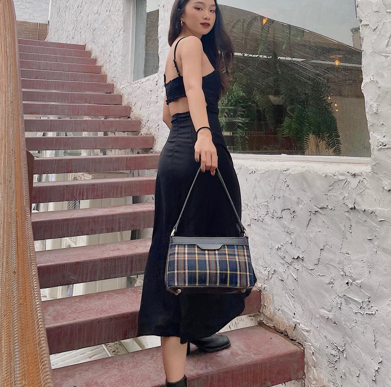 Váy maxi đen thun lưng