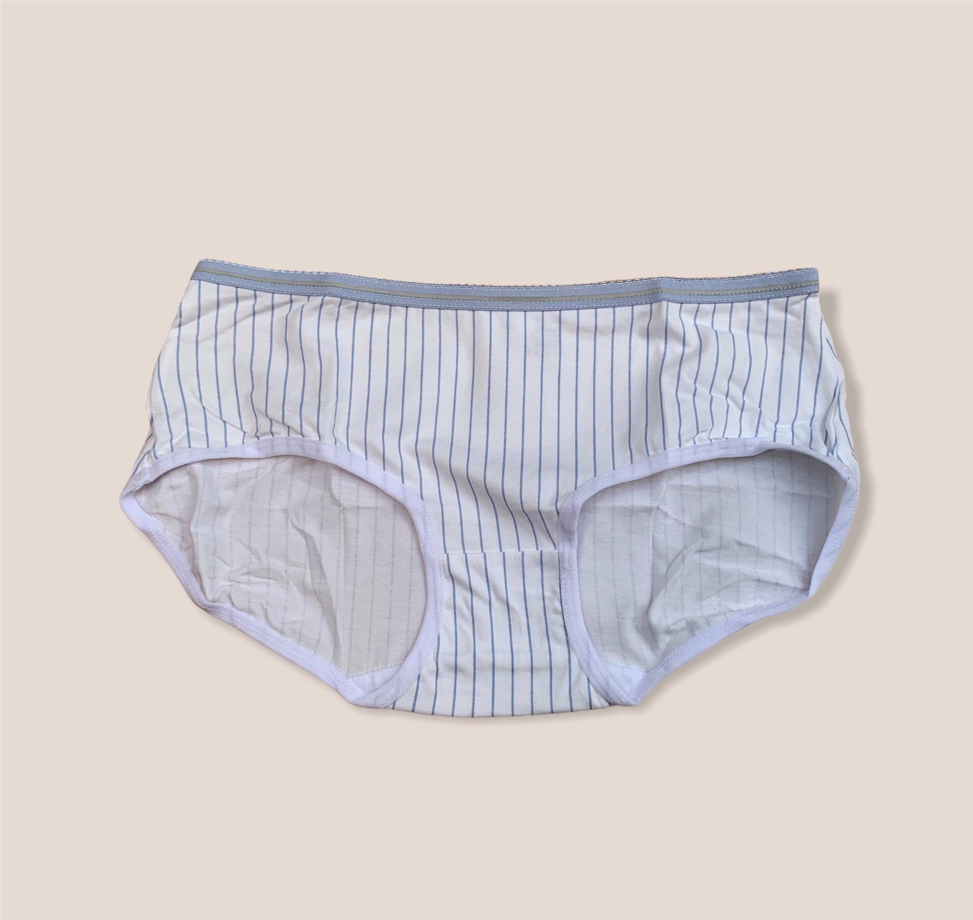 Combo 5 Quần Lót Nữ Cotton Miniso Nhiều Họa Tiết – Mềm Mịn, Thoáng Khí, Co Giãn