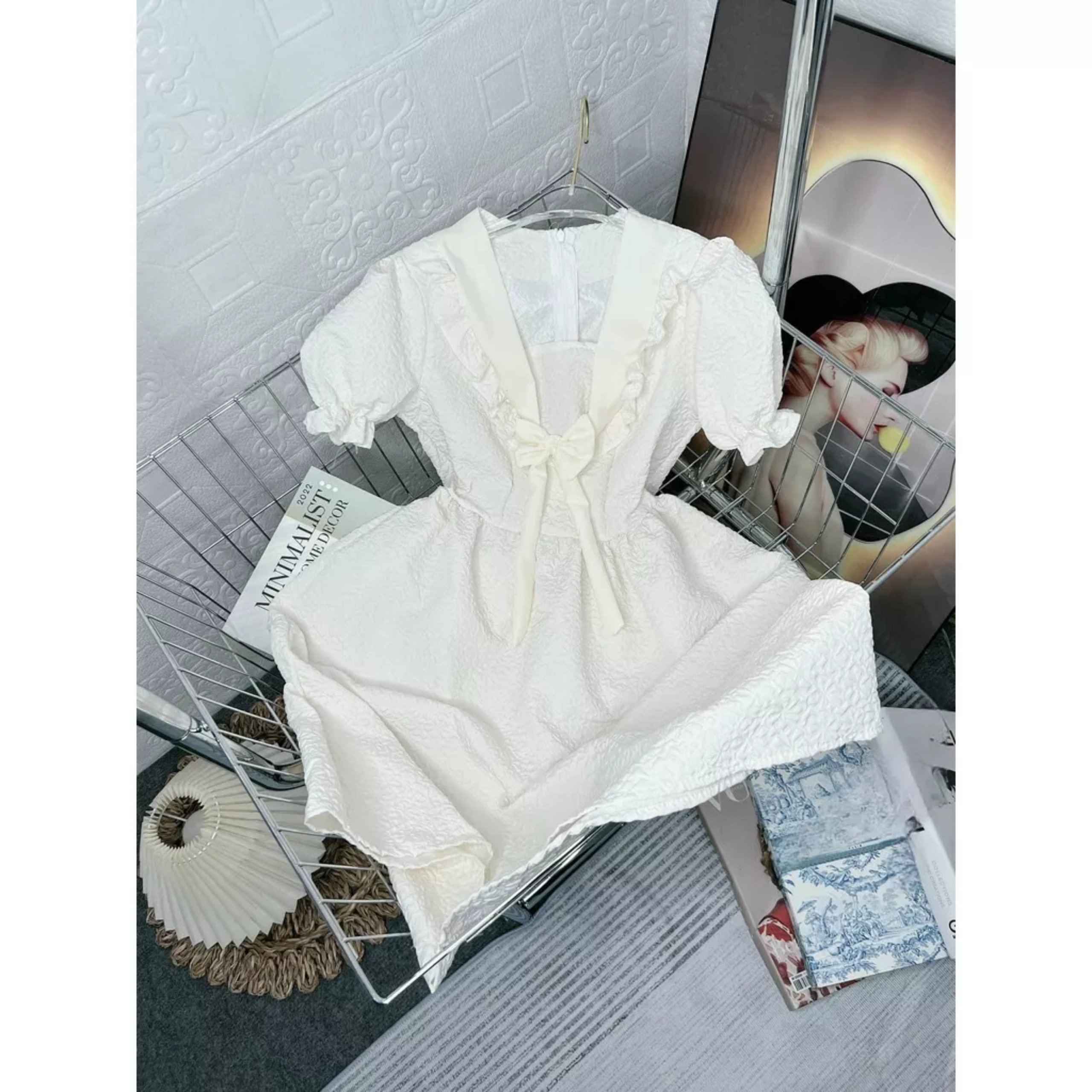 Đầm Nữ Cổ Sen Cộc Tay Viền Bèo Buộc Nơ Vải Gấm Tay Bo Dáng Xòe Siêu Xinh