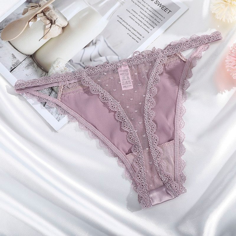 Quần lọt khe vải lụa phối ren kiểu dáng sexy mã QV261