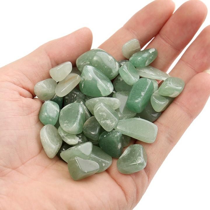 Đá thanh tẩy chơi bài tarot màu xanh lá