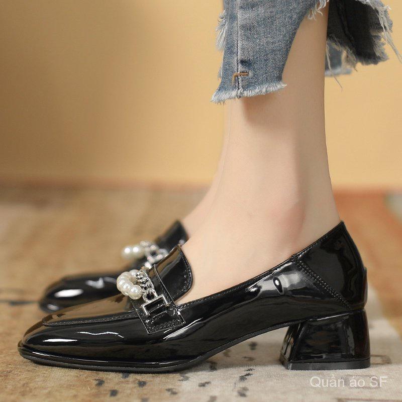 Giày lười da mềm đế bằng 4cm đính ngọc trai phong cách Anh Quốc thời trang cho nữ